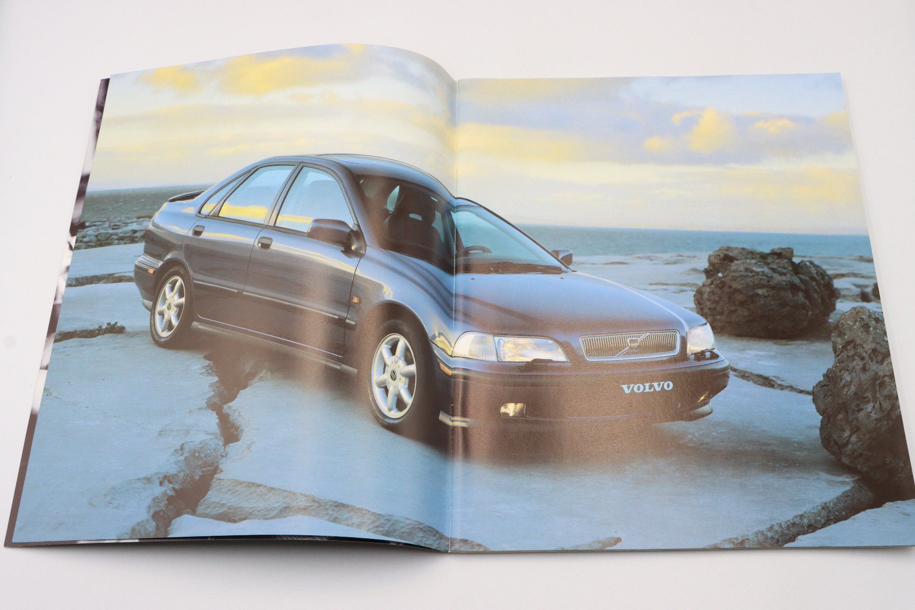 Volvo Documenti: Volvo S40 1997 Prospekt – Usato da Bühl b.Aarberg venduto da Collectorpassions 2
