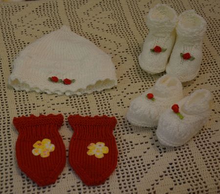 TAILLE 62-68 - BABY SET NEU - HANDARBEIT
