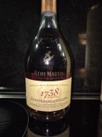 Cognac Rémy Martin 1738 Accord Royal 70cl / 40% Geschenkbox