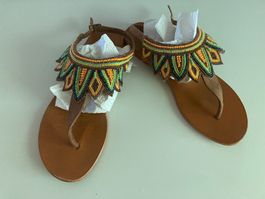 Zehensandalen 39