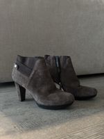 Bottines Geox, cuir véritable, taille 40