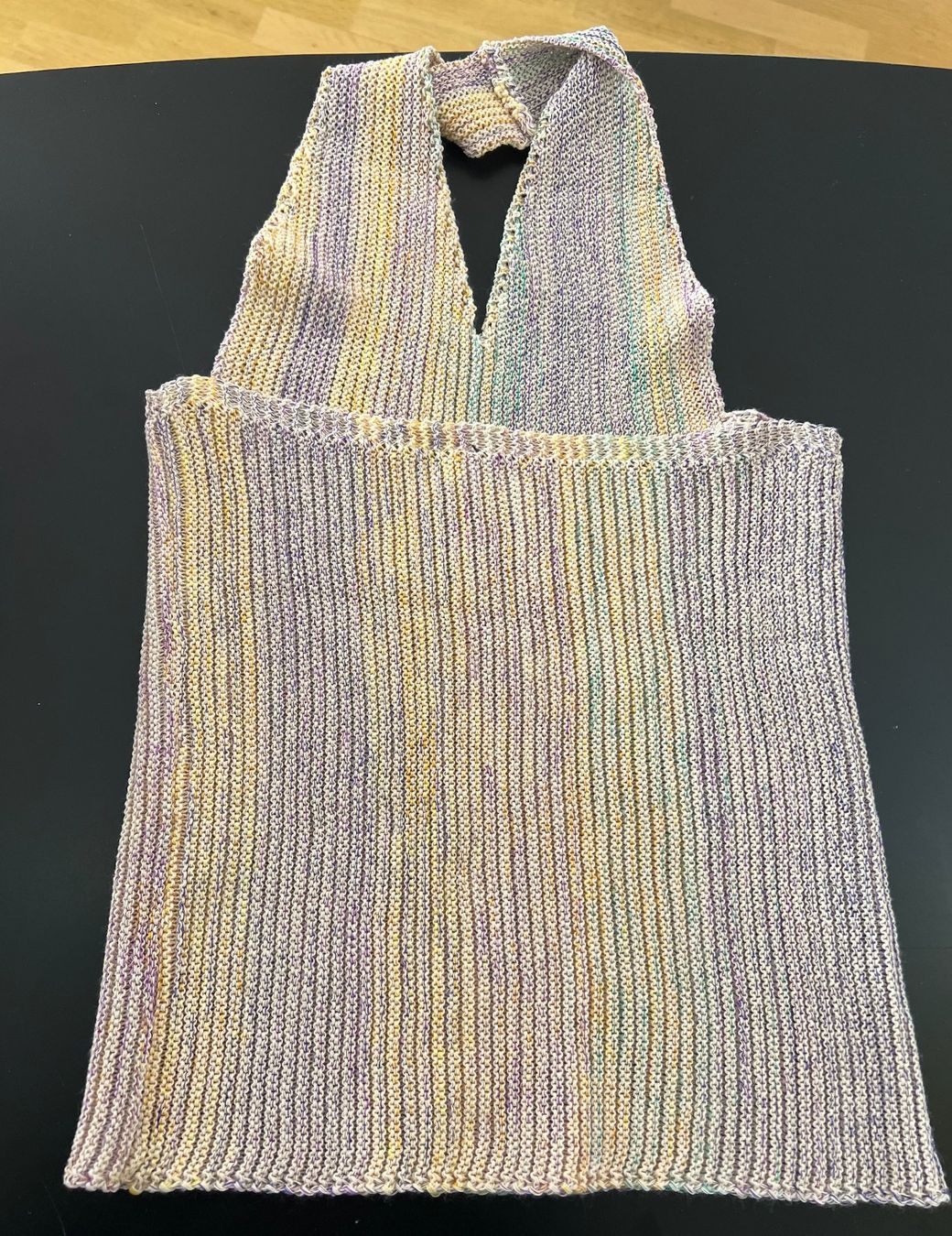Tops: gestricktes Neckholder-Top – Neu (gemäss Beschreibung) aus Zürich von Naebeli 4