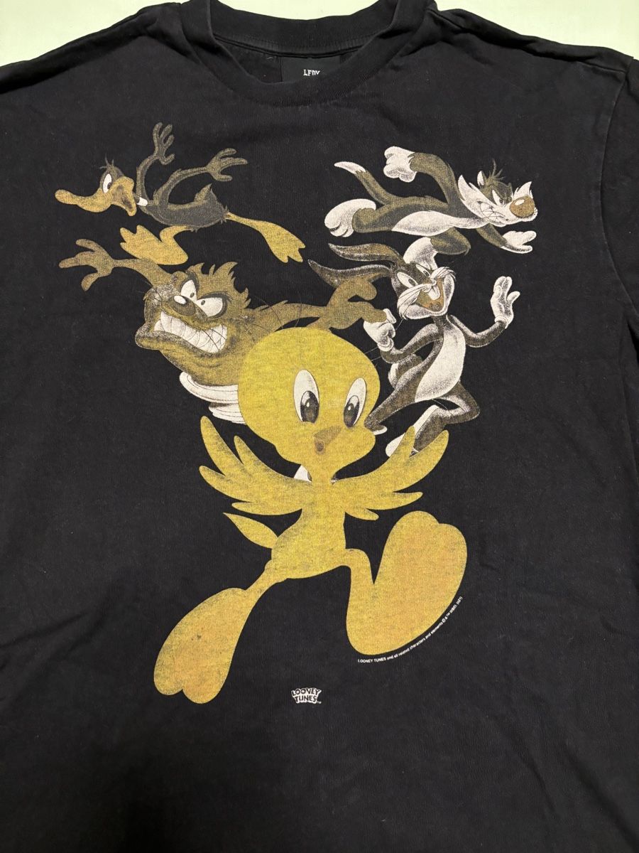 T-shirt: LFDY T-Shirt – Usato da Zürich venduto da Lee_z8vs