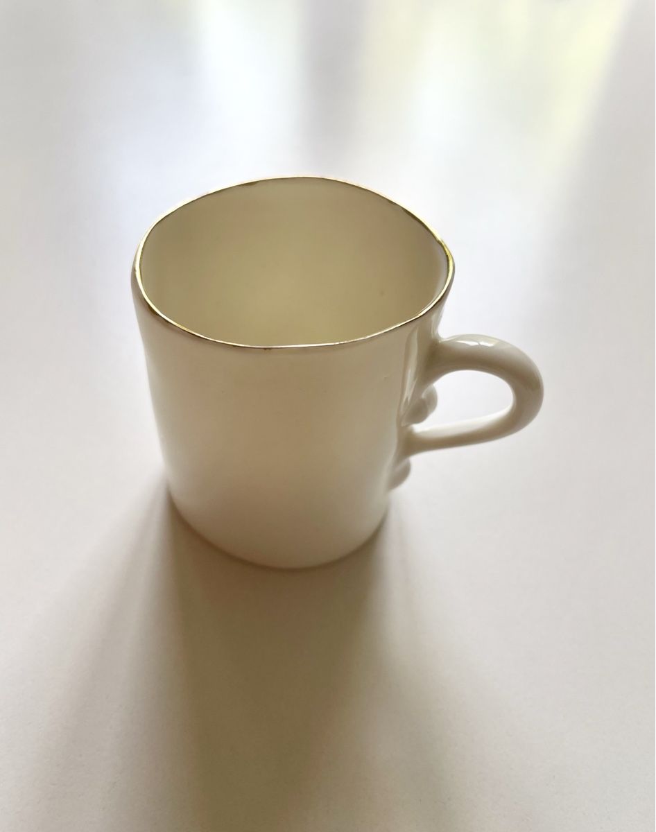 Tazze: Espresso-Tasse mit Goldrand – Nuovo (secondo la descrizione) da Zürich venduto da Christine.R 4