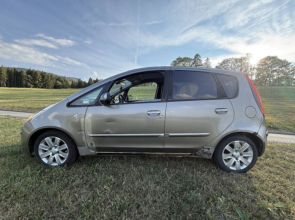 Autos: Mitsubishi Colt  – D'occasion à Vaulruz par Anil2022 2