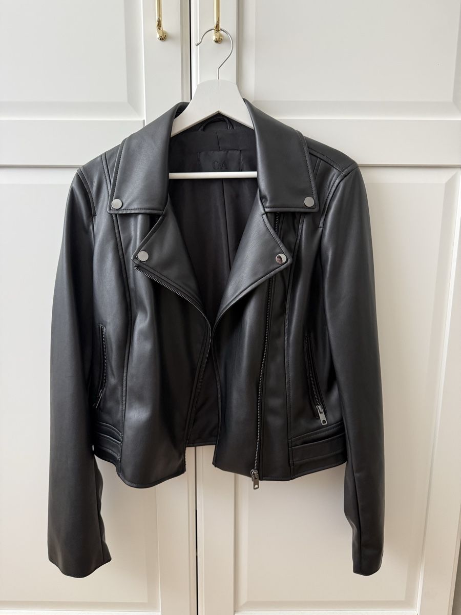 C&A Giacche: Damen Kunstlederjacke schwarz Gr.38 – Nuovo (secondo la descrizione) da Giswil venduto da Ody2 2