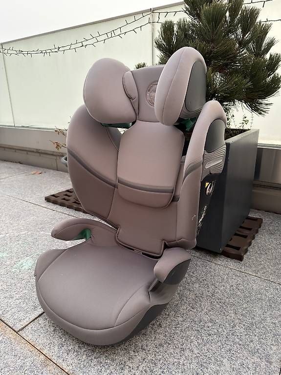 Cybex Seggiolini per auto: Cybex autositz 100-150 cm – Usato da Aeschi SO venduto da Oceana.Indigo 1
