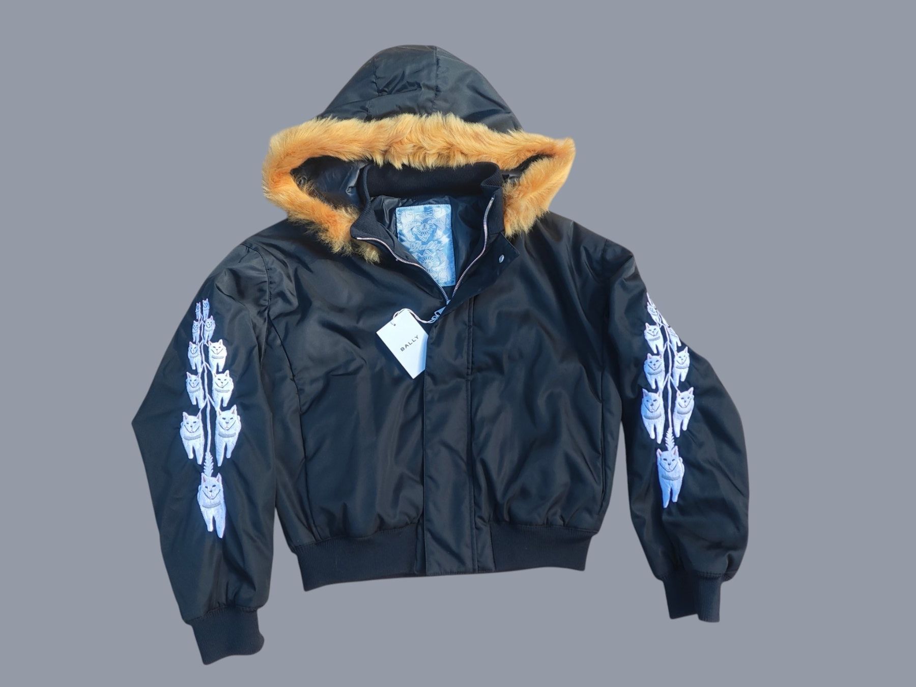 Bally Giacche: Veste Bally St Moritz noire à capuche – Nuovo (secondo la descrizione) da Plan-les-Ouates venduto da ste_fk5k 1