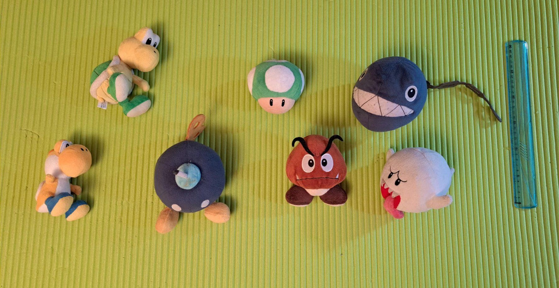 Bambole: Lot de petite peluche Mario – Usato da Cointrin venduto da ant_ll7g