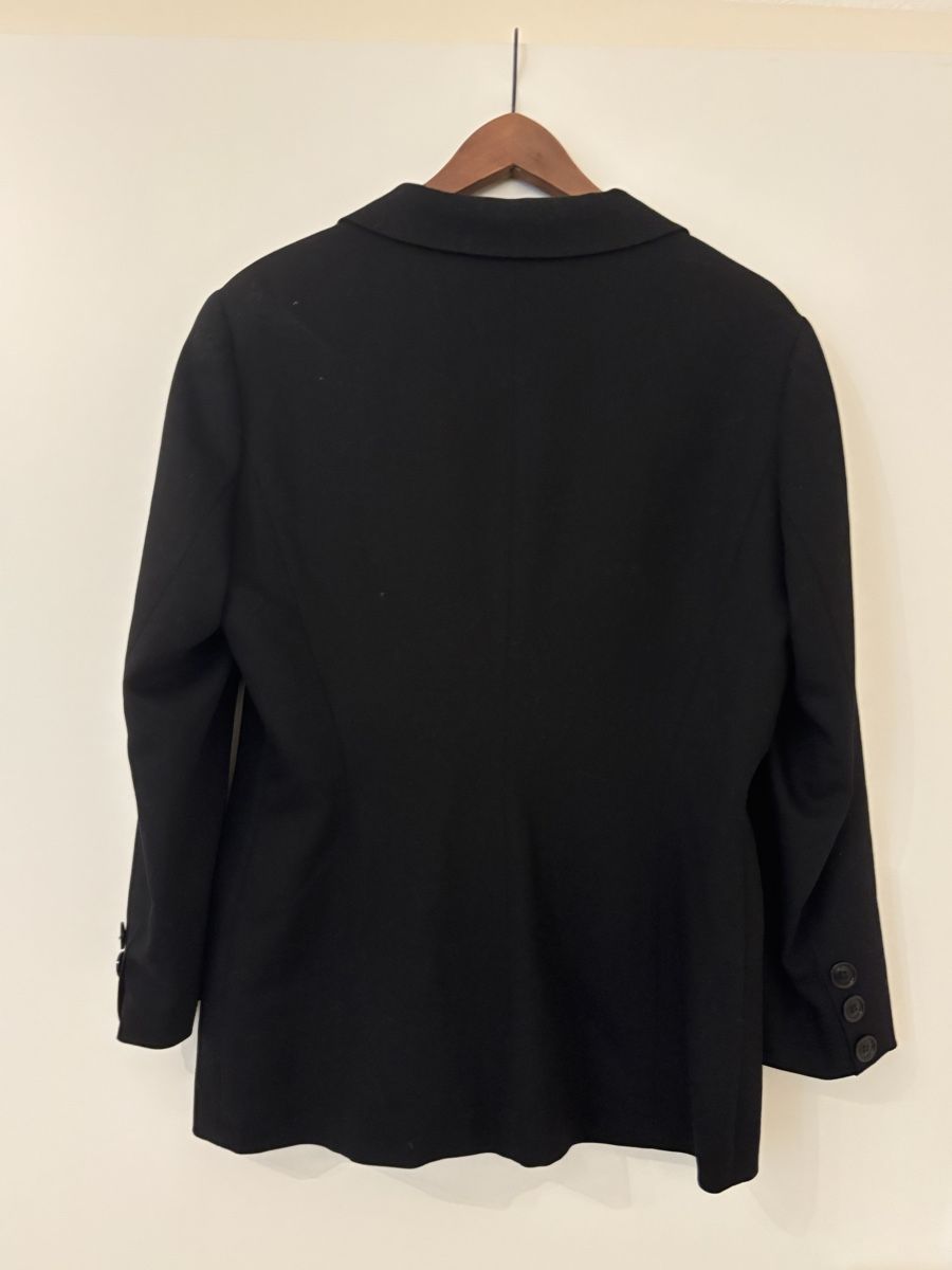 Giacche: Veste tailleur noire Synonyme – Usato da St-Légier-Chiésaz venduto da smet04 1