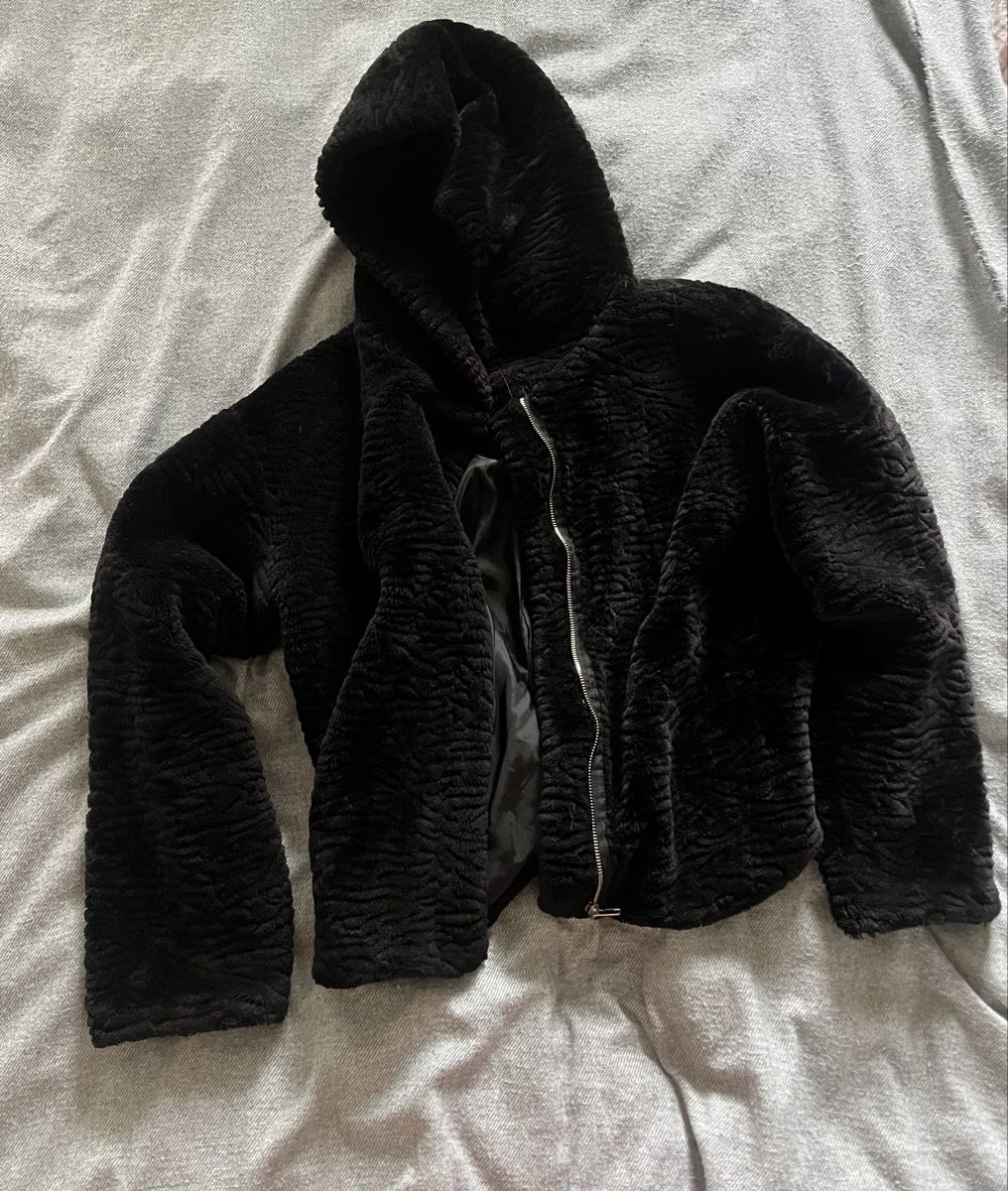 Giacche: Schwarze Teddy Jacke von Forever 21, Grösse M – Usato da Thalheim venduto da karmabis_ 2