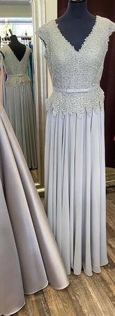 Festliches Kleid hellblau, Gr. 38, NEU Spitze,