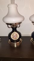 Antike Lampen mit feiner Bemalung, 2 Stk. 