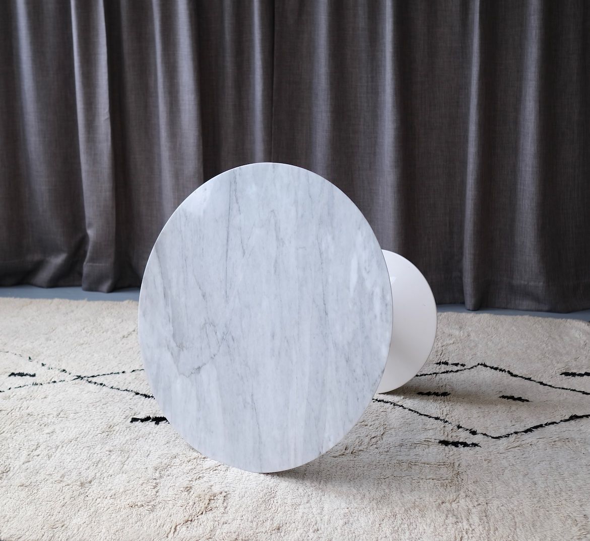 Tische: Tulpentisch Carrara Marmor / Eero Saarinen style – Gebraucht aus Bern von Zmodern_CON 3