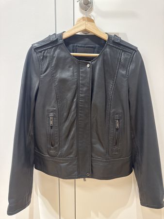 Wunderschöne Damen Leder Bikerjacke von Massimo Dutti Gr. S