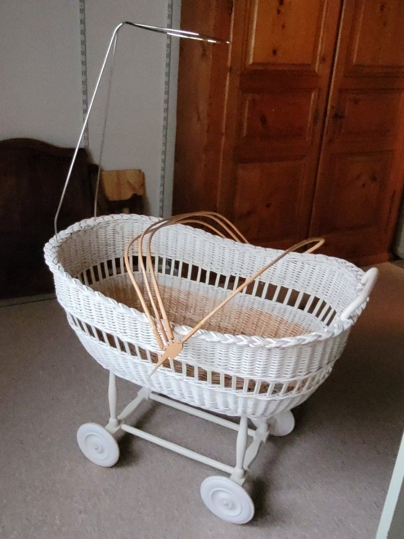 Carrozzine: Berceuse ancienne 19ème – Usato da Le Landeron venduto da pat_5ygm