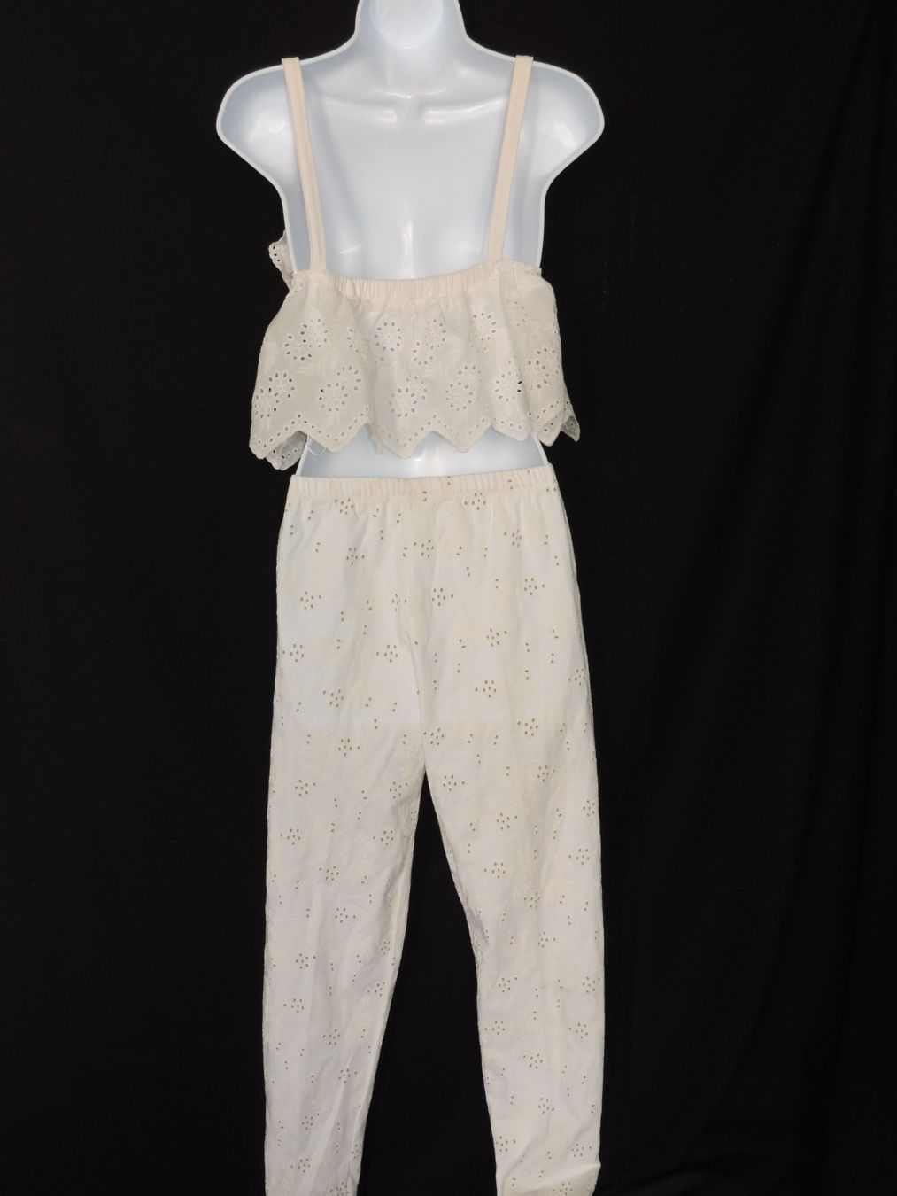 Lotti di vestiti: ensemble dentelle blanc – Usato da Genève venduto da Axelle333 8