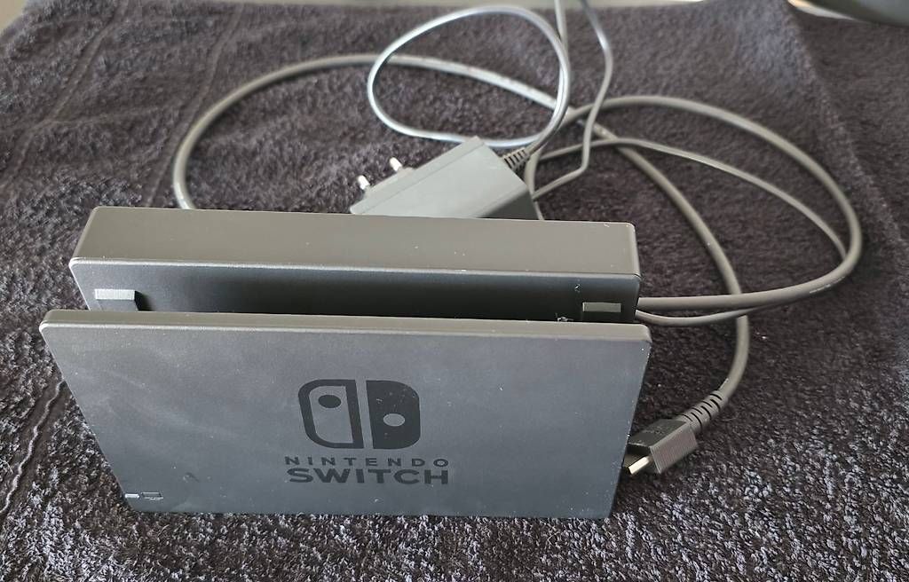 Console: Nintendo Switch Dock – Nuovo e nell'imballaggio originale da Steinach venduto da Feuerwehr7