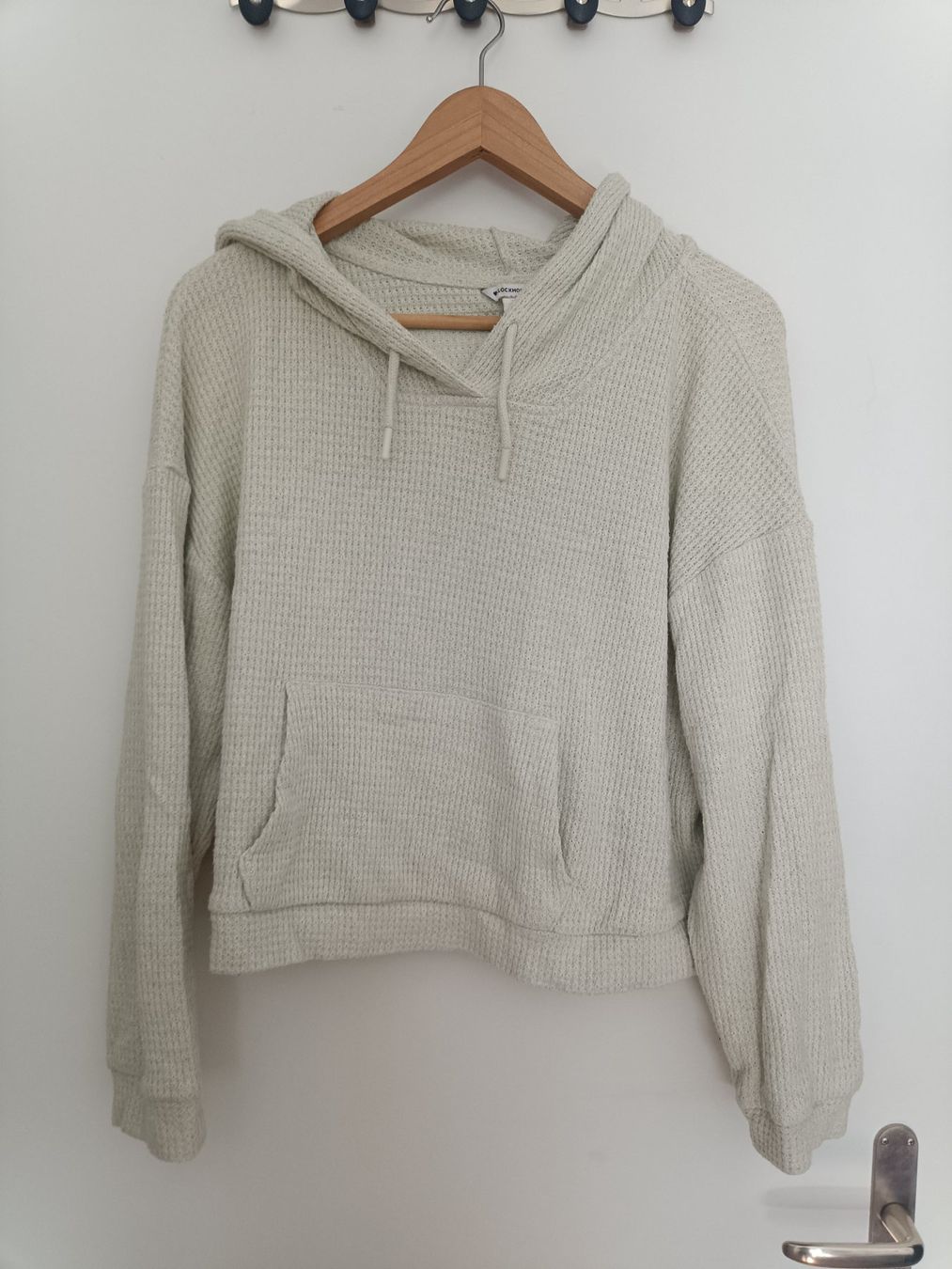 Pullover & Sweatshirts: Pullover hell mint – Gebraucht aus Zürich von nin_jl89 1