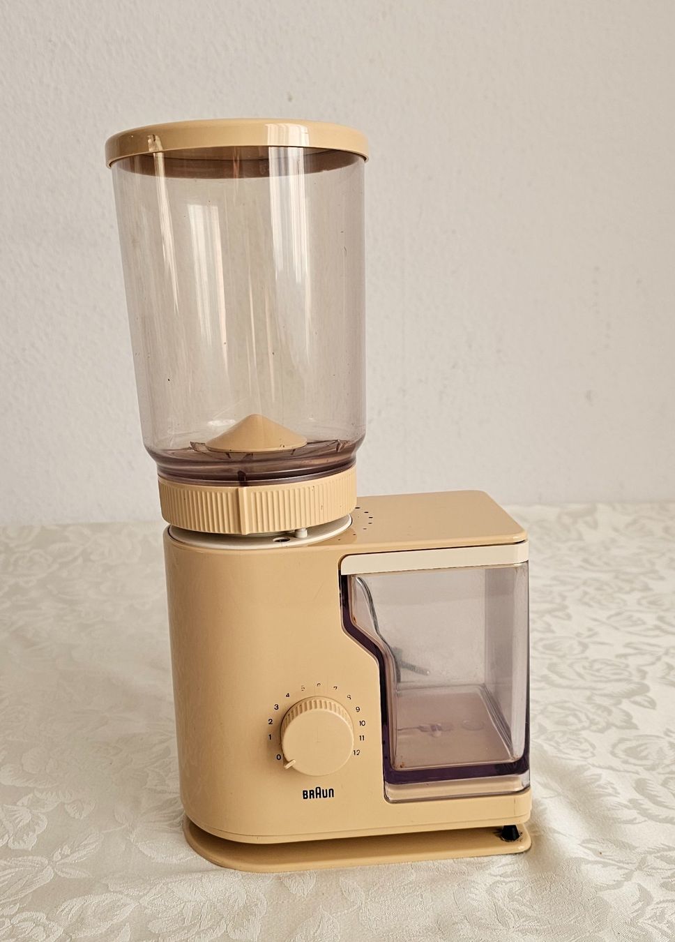 Braun Macchine per caffè & Macchine per espresso: ***Braun*** Elektro Kaffeemühle – Usato da Bronschhofen venduto da Xena37