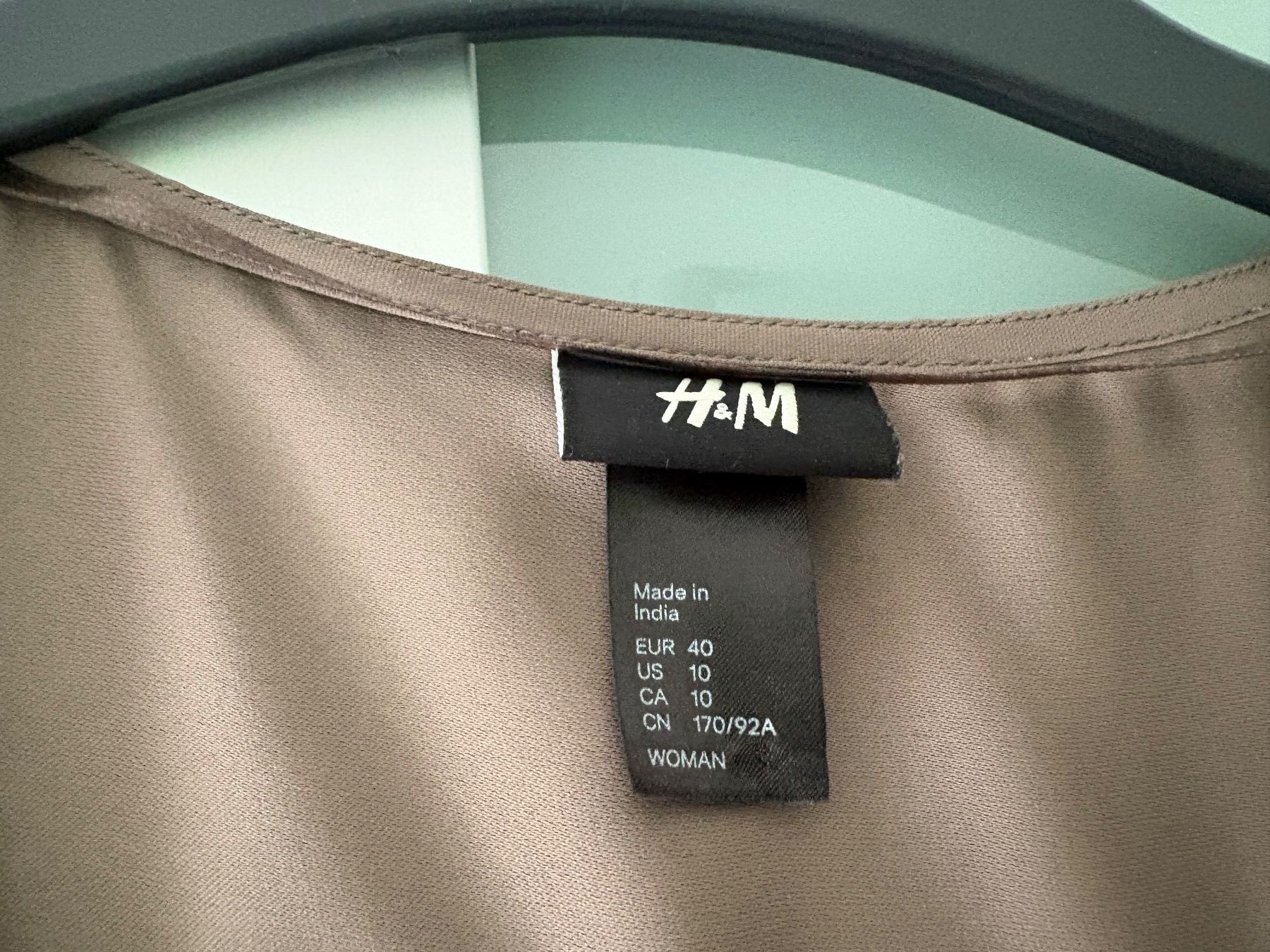 H&M Vestiti: H&M Dress - Size 40 – Usato da Muzzano venduto da Sidney_3 1