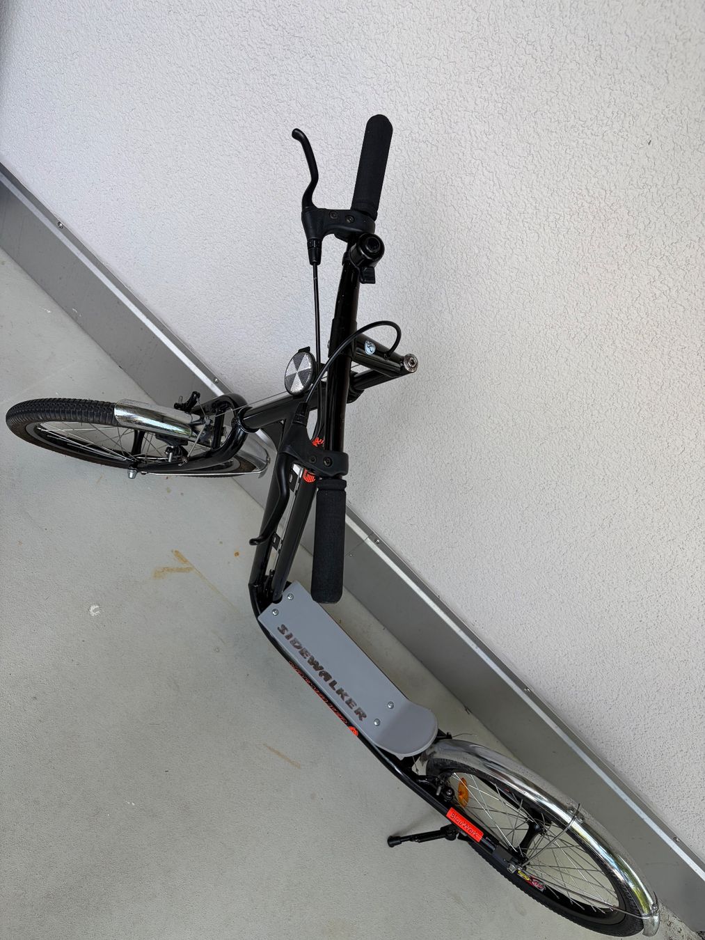 Kickboard: Tretroller/Trottinett/Kickboard Sidewalker Schwarz – Usato da Brüttisellen venduto da Fabiii.st 1