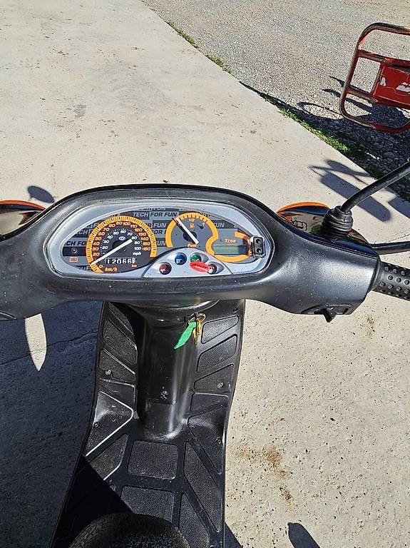 Scooter: Motorroller Piaggo – Usato da Ernetschwil venduto da 8725 4