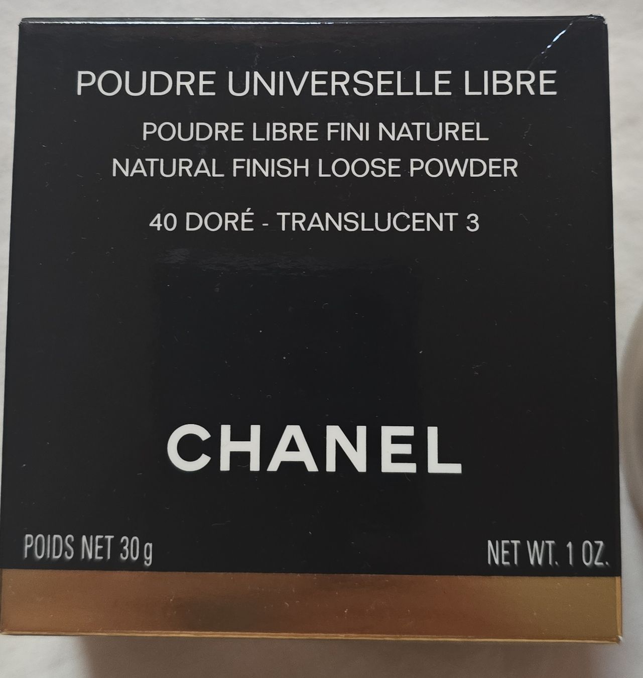 Chanel Make-up: Poudre universelle libre Chanel 40 Doré Translucent 3 – Neu und originalverpackt aus Martigny von zin_y9tt