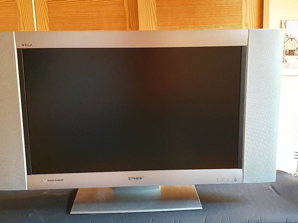 Fernseher: Sony Wega engine LCD Fernseher KLV 26HG2 – Gebraucht aus Basel von storchenricardo 1
