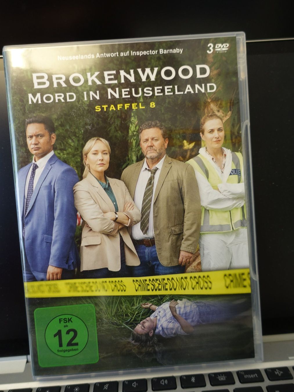 Alle DVDs: DVDs Brokenwood Staffeln 6-8 – Gebraucht aus Dübendorf von namibnaukluft 2