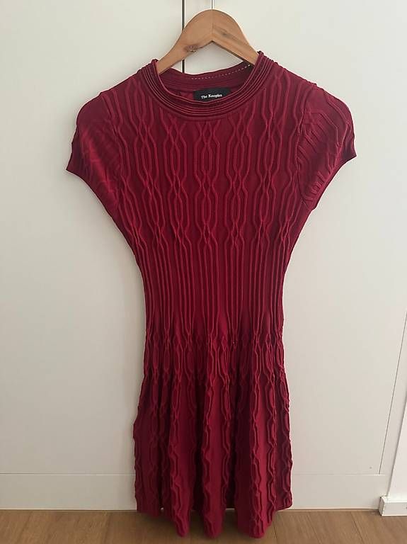 Vestiti: Robe en maille The Kooples bordeaux, taille 36 – Usato da Prangins venduto da heima00 4
