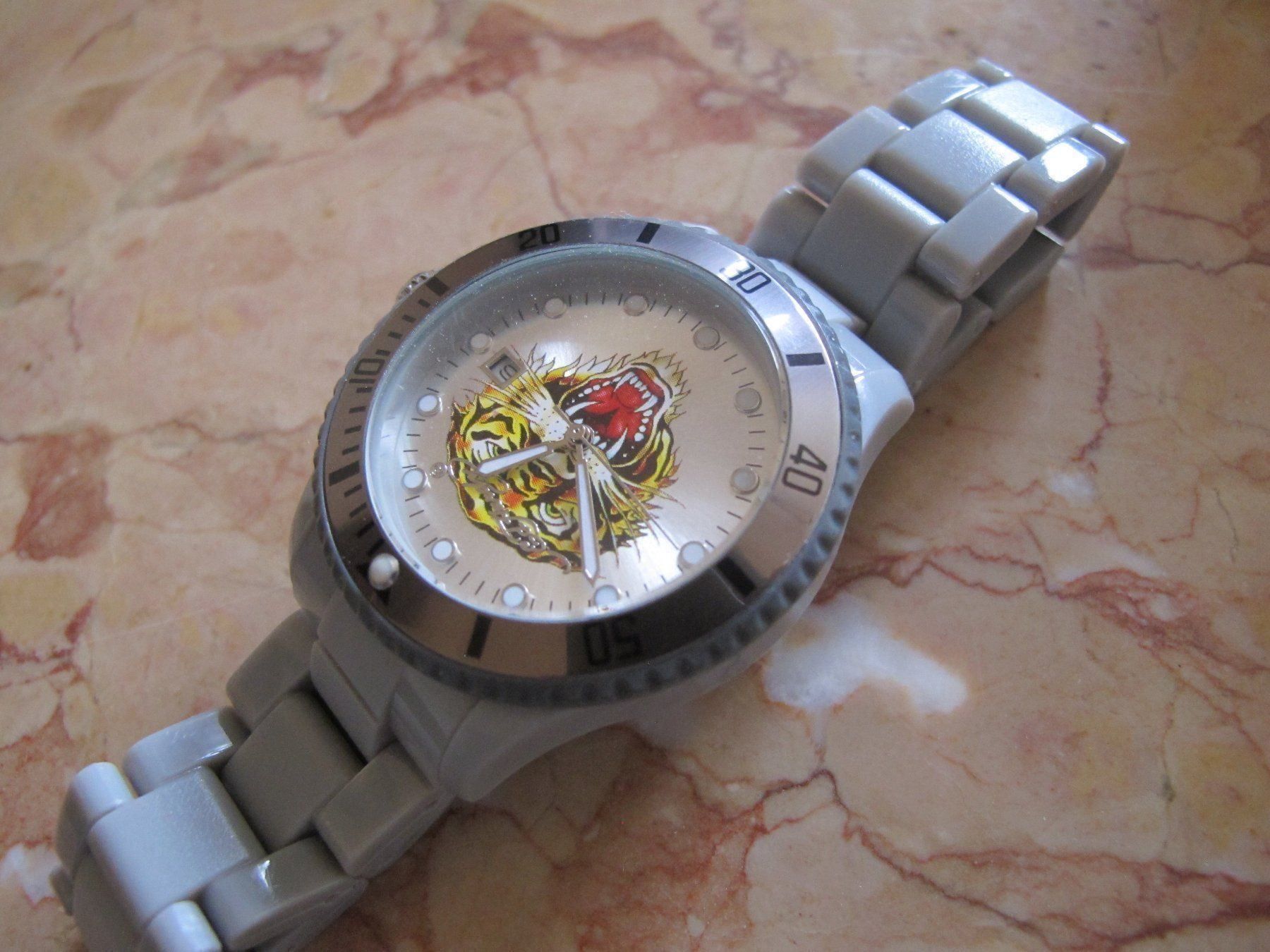 Orologi: Ed Hardy by Christian Audigier Quartzuhr Herren Oder Damen – Nuovo e nell'imballaggio originale da Altnau venduto da LinaAuktion 9