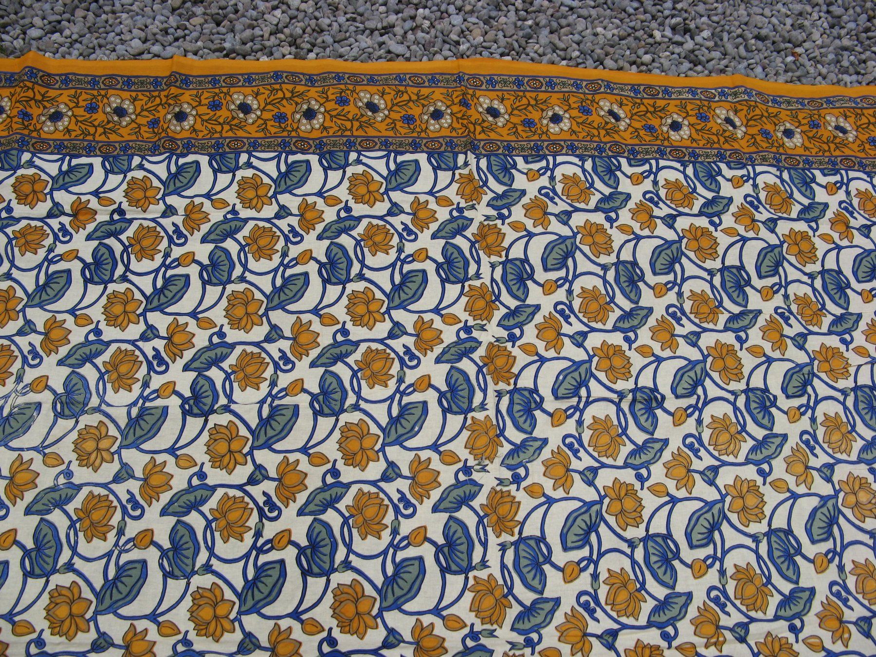 Autre linge de table: Baumwolltuch oder Tischtuch von Laxmi – Neuf (Voir description) à Zürich par apil 2