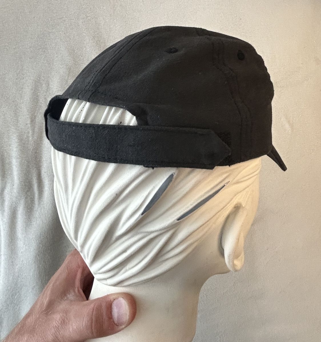 Autres vêtements & accessoires: Kappe schwarz guter Zusta – D'occasion à Oberkirch LU par mat_m5cj 4