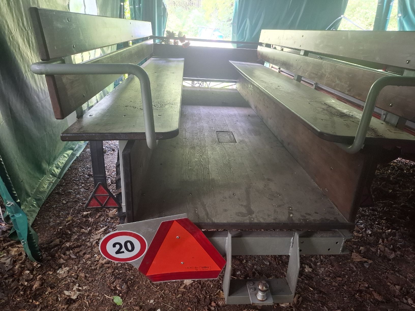Bucher Tracteurs: Bucher kt 10 Festwagen 4x4  – D'occasion à Zweisimmen par hei_m6ws 8