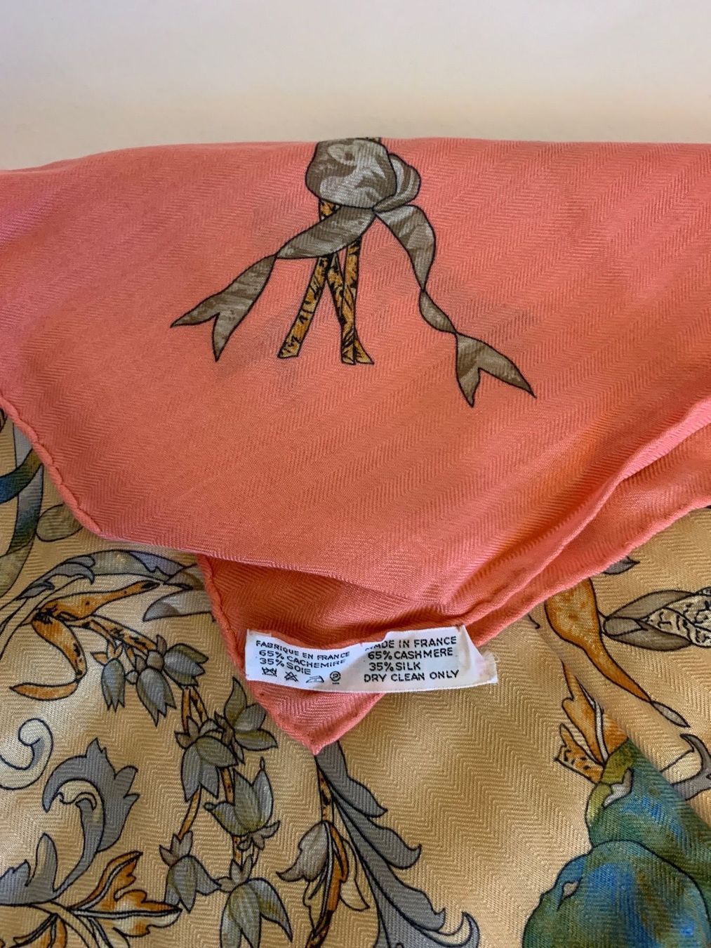 Hermès Foulards, Tücher & Schals: HERMES 140 Kaschmirschal Vintage – Neu (gemäss Beschreibung) aus Bützberg von Alexaborn 6