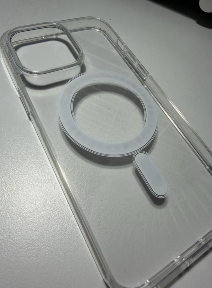 Coques & Protection écran: IPhone 14 Pro Max Hülle Clear – Neuf avec emballage d'origine à Wetzikon ZH par aro_685k 2