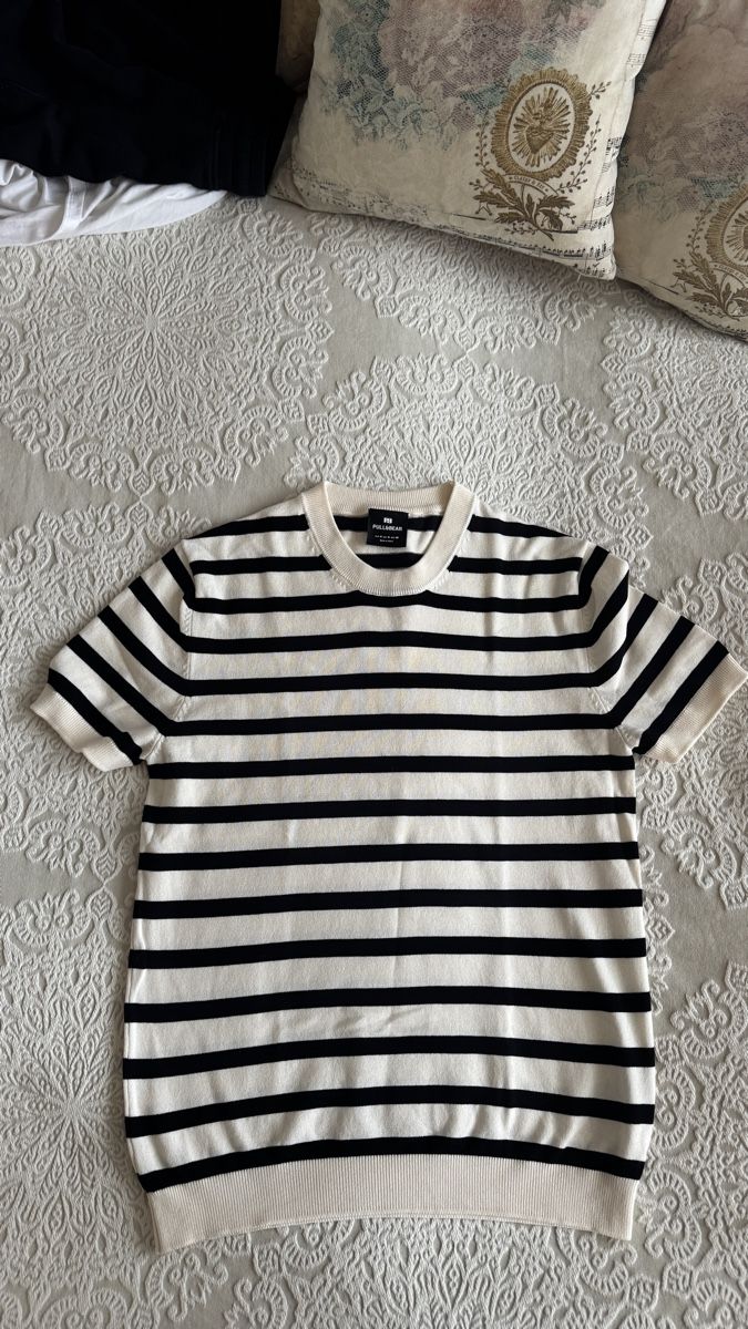Pull&Bear T-shirts: Pull&Bear Jumper T-Shirt  – Neuf (Voir description) à Hünenberg See par Schulers