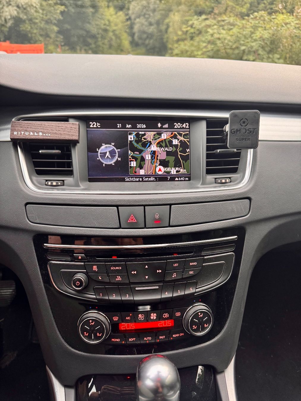 Peugeot Autos: Sehr sparsames Auto – D'occasion à Engelburg par Dsveto 7
