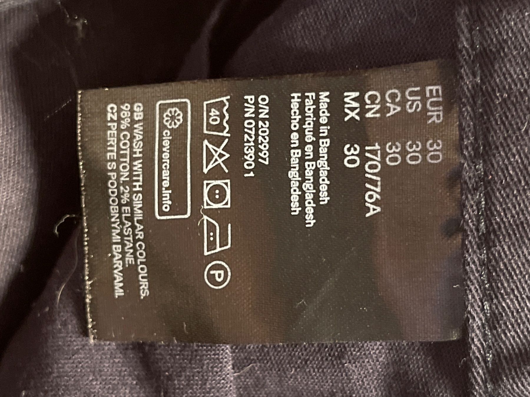 H&M Jeans: Jeans schwarz – Usato da Schnottwil venduto da Garuso 1