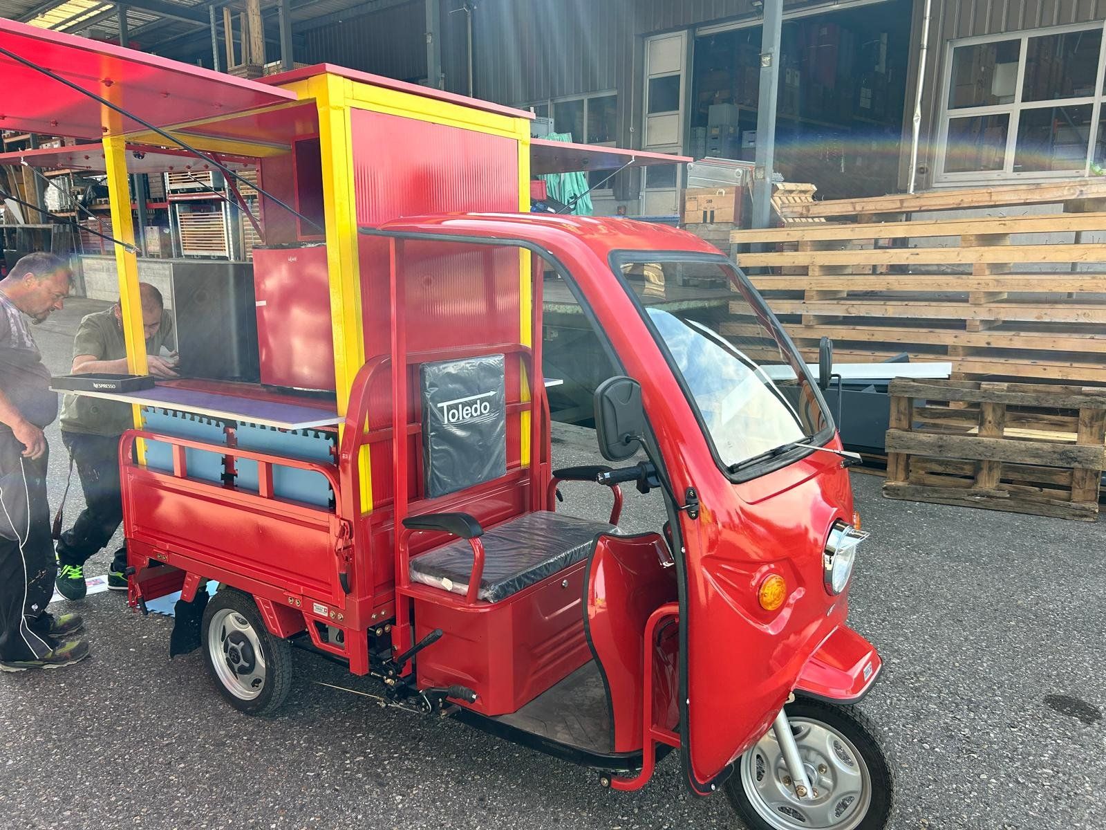 Veicoli elettrici: TUKTUK-Dreirad mit Schweizer Strassenzulassung – Nuovo (secondo la descrizione) da Bünzen venduto da Turbolino5 9