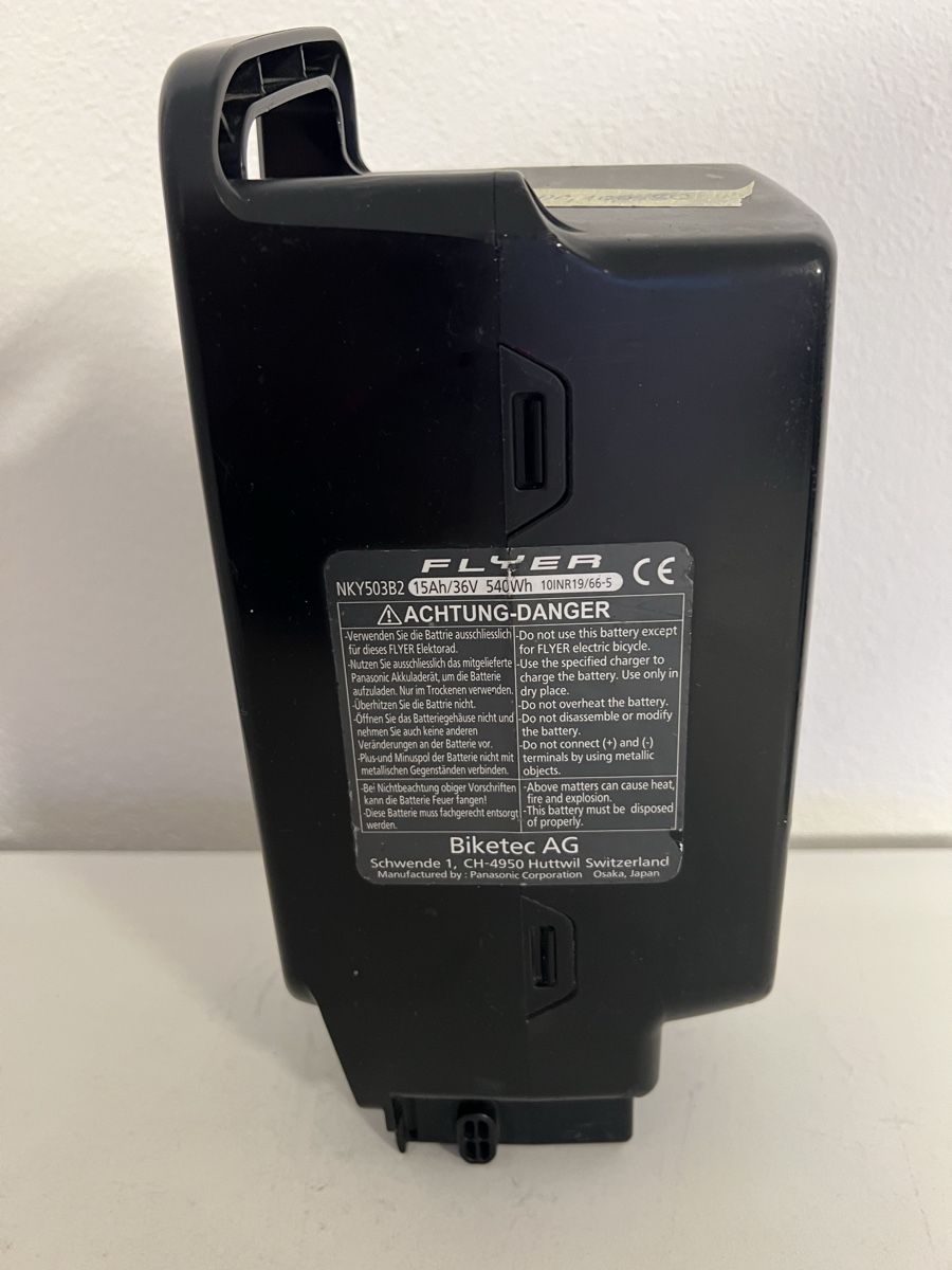 Panasonic Batteries: Flyer Akku 15Ah – D'occasion à Derendingen par AABB 1