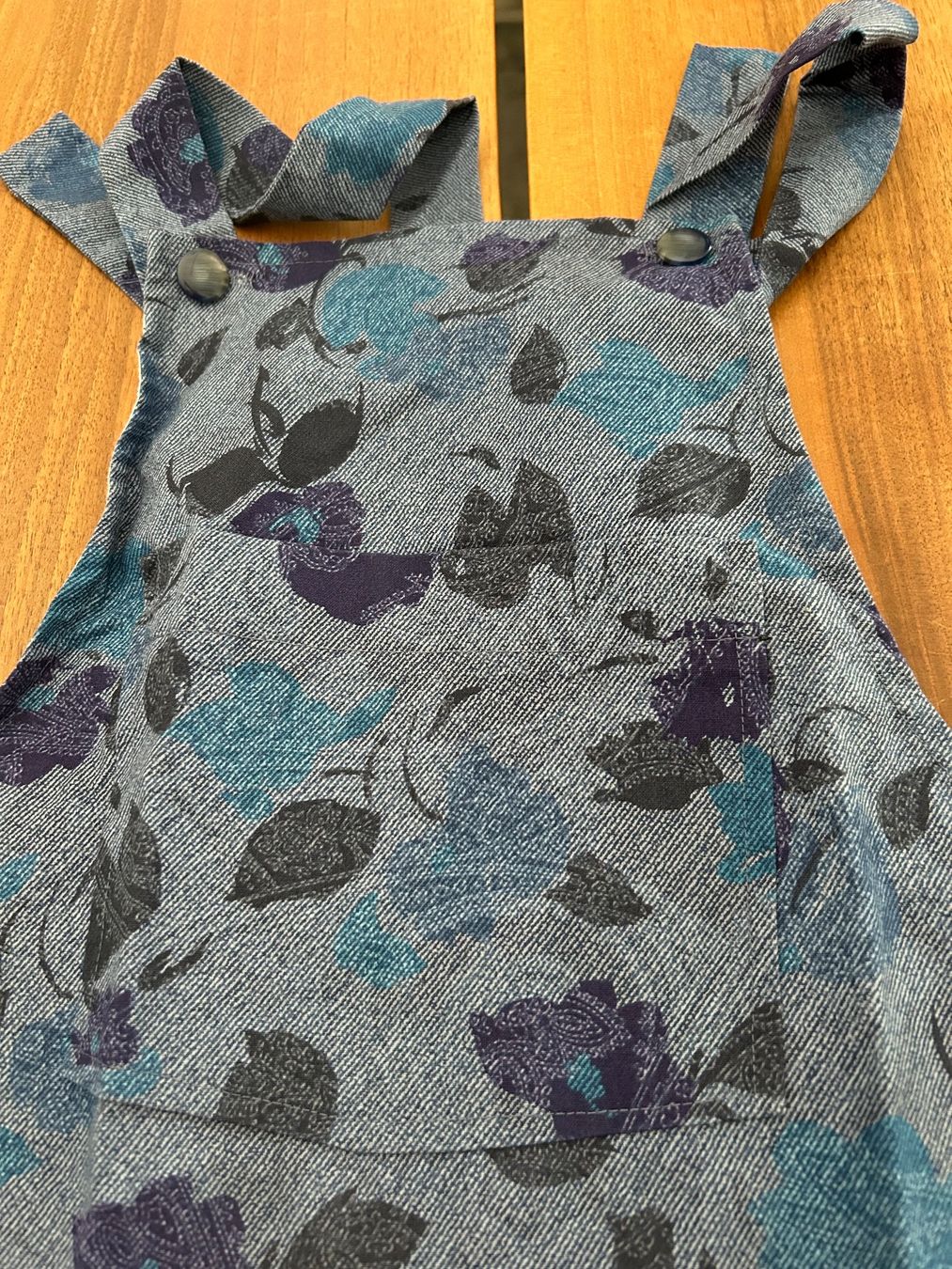 Vestiti & Gonne: Kleid Blumenmuster Blau Grösse 146/152 – Usato da Schötz venduto da chousan 1