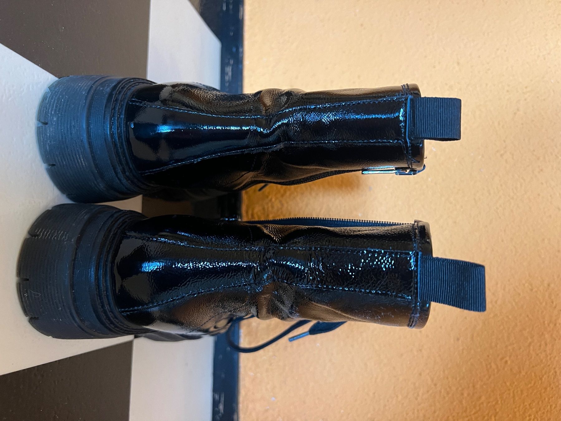 Scarpe da donna: Passo per Passo Lackleder-Boots – Usato da Luzern venduto da HeikeHasi 3