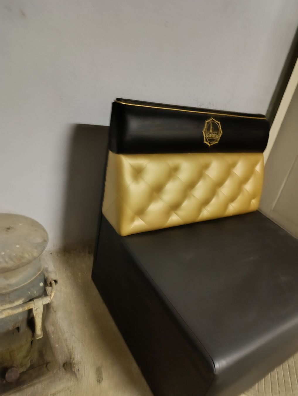 Sofas: Sofa  Teil einer riesen Lounge – Gebraucht aus Romanshorn von dav_h2lv 2