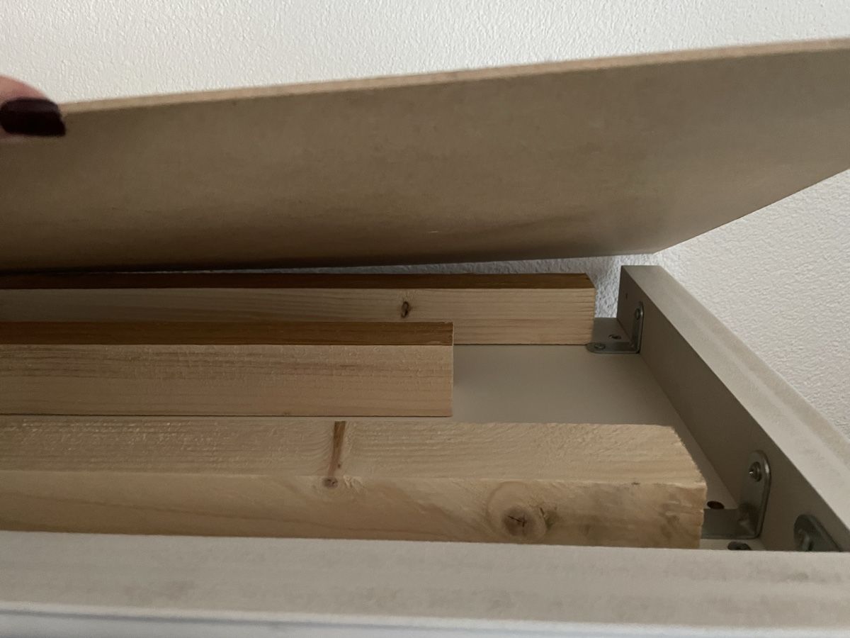 Ikea Vitrinen: Vitrine weiss, nur bis 19.7.! – Gebraucht aus Fehraltorf von Nadja0205 1