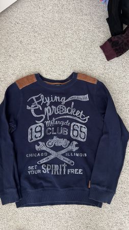 Cooles Sweatshirt für Jungs, Grösse 146/152, Top Zustand!