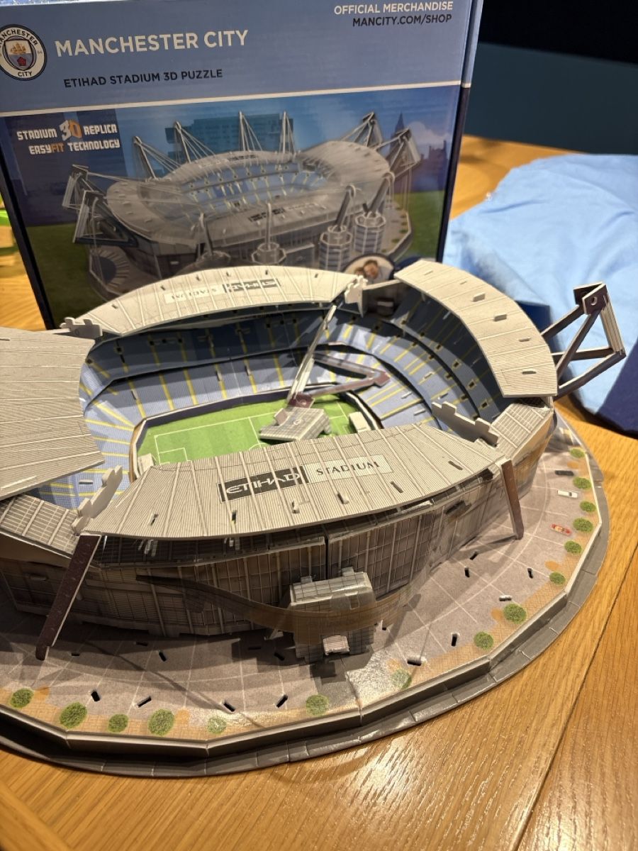 Canottiere & Pantaloni: Für Manchester City Fans – Usato da Staffelbach venduto da Cherry4 2