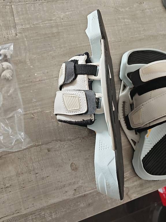Manettes: Core Union Pro Pads & Straps – D'occasion à Roggwil TG par Much58 1
