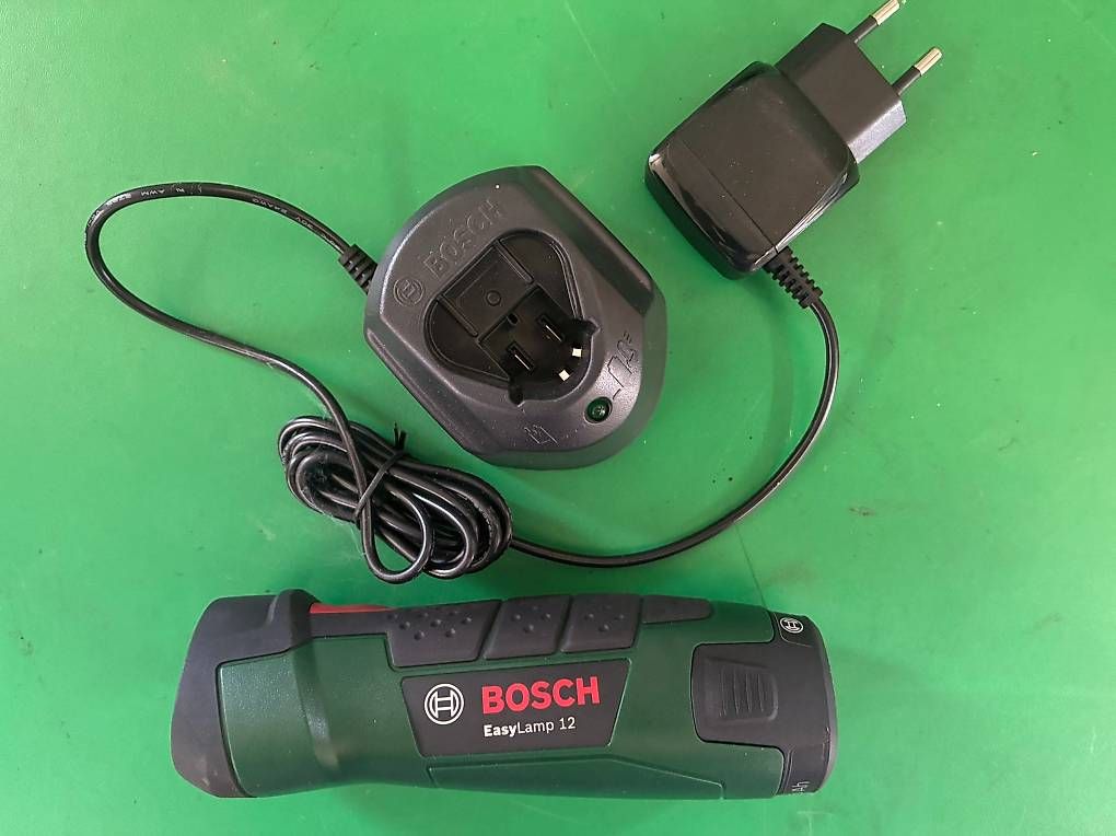 Lampade: Bosch Easy Lamp 12 – Usato da Luzern venduto da Nautico